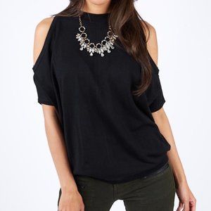 Evereve Jamison Womens Cold Shoulder Short Sleeve Sweater Black Batwing size XS